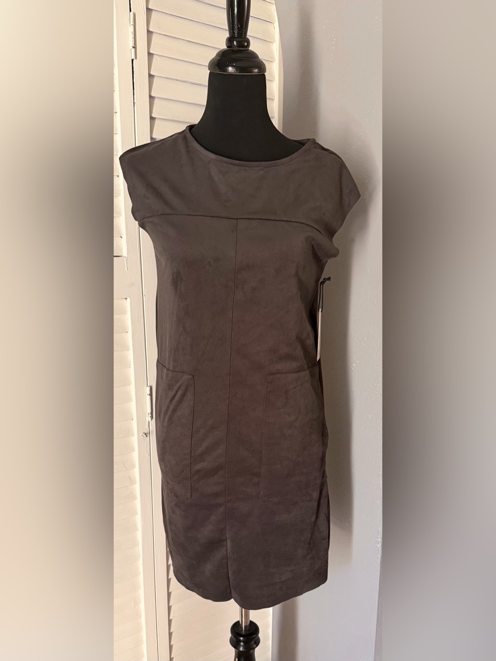Dark Gray Cap-Sleeve Faux Suede Sheath Dress